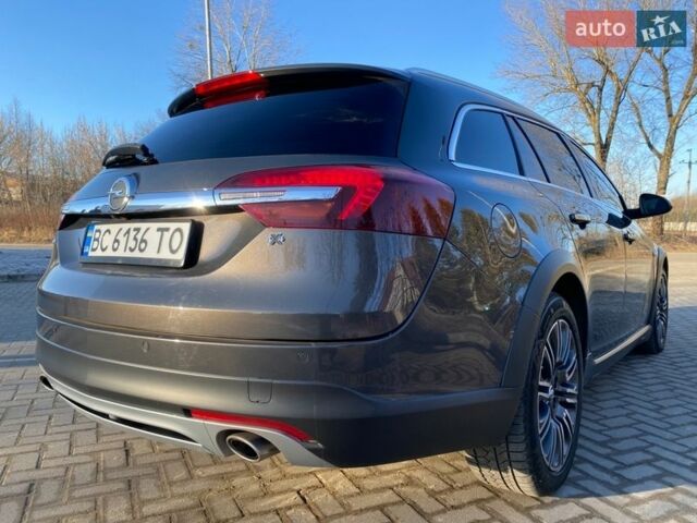Сірий Опель Інсігнія, об'ємом двигуна 2 л та пробігом 205 тис. км за 13900 $, фото 5 на Automoto.ua
