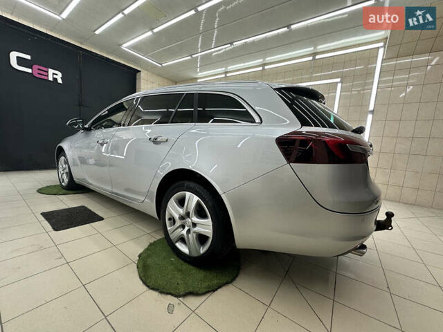 Серый Опель Инсигния, объемом двигателя 2 л и пробегом 202 тыс. км за 12500 $, фото 20 на Automoto.ua