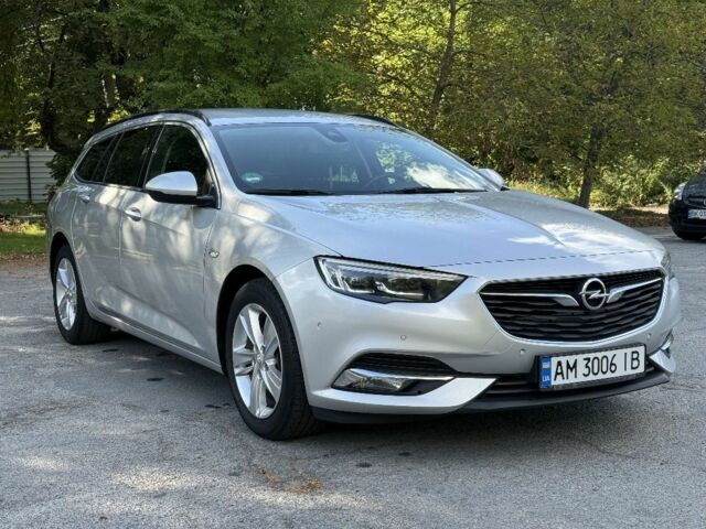 Серый Опель Инсигния, объемом двигателя 2 л и пробегом 307 тыс. км за 15000 $, фото 6 на Automoto.ua