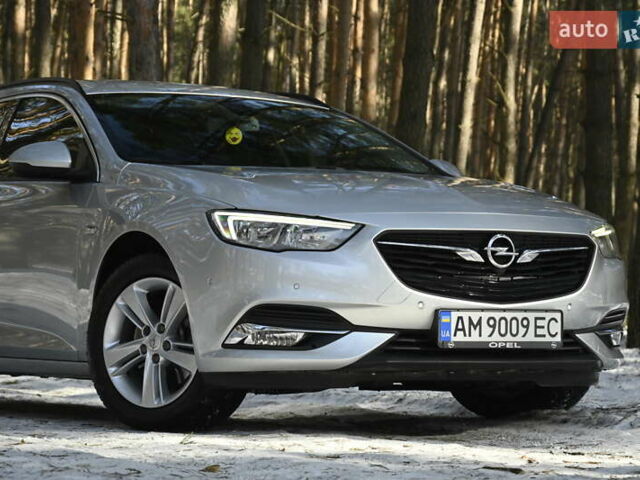 Сірий Опель Інсігнія, об'ємом двигуна 1.96 л та пробігом 114 тис. км за 16800 $, фото 2 на Automoto.ua