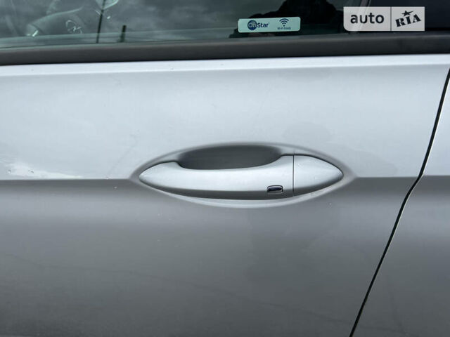 Серый Опель Инсигния, объемом двигателя 2 л и пробегом 190 тыс. км за 17500 $, фото 9 на Automoto.ua