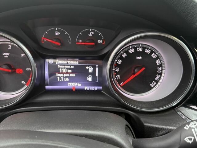 Серый Опель Инсигния, объемом двигателя 2 л и пробегом 213 тыс. км за 14300 $, фото 15 на Automoto.ua