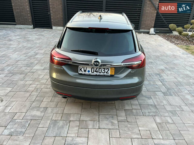 Серый Опель Инсигния, объемом двигателя 2 л и пробегом 192 тыс. км за 11999 $, фото 6 на Automoto.ua