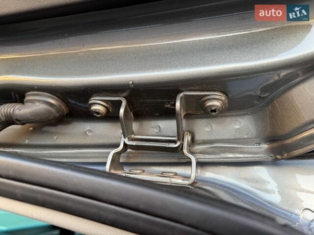 Серый Опель Инсигния, объемом двигателя 2 л и пробегом 245 тыс. км за 15099 $, фото 39 на Automoto.ua