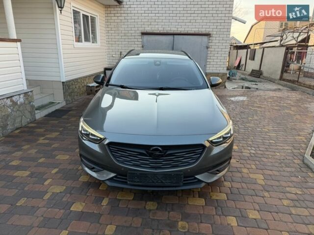 Сірий Опель Інсігнія, об'ємом двигуна 1.6 л та пробігом 255 тис. км за 12950 $, фото 1 на Automoto.ua