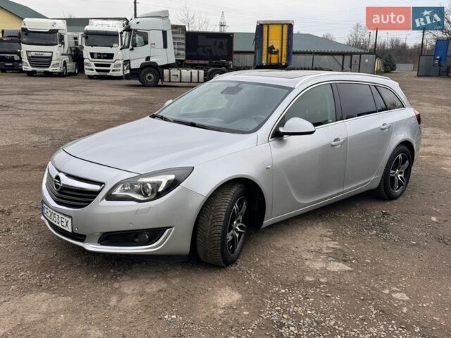 Серый Опель Инсигния, объемом двигателя 1.96 л и пробегом 298 тыс. км за 9500 $, фото 1 на Automoto.ua