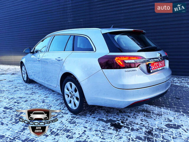 Серый Опель Инсигния, объемом двигателя 1.6 л и пробегом 211 тыс. км за 11500 $, фото 3 на Automoto.ua