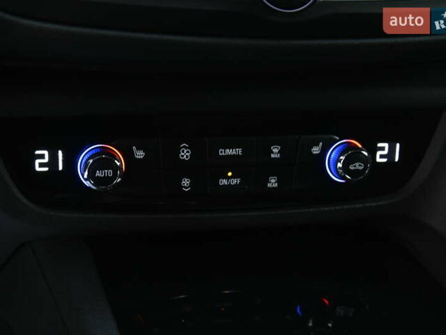 Сірий Опель Інсігнія, об'ємом двигуна 1.96 л та пробігом 114 тис. км за 16800 $, фото 29 на Automoto.ua