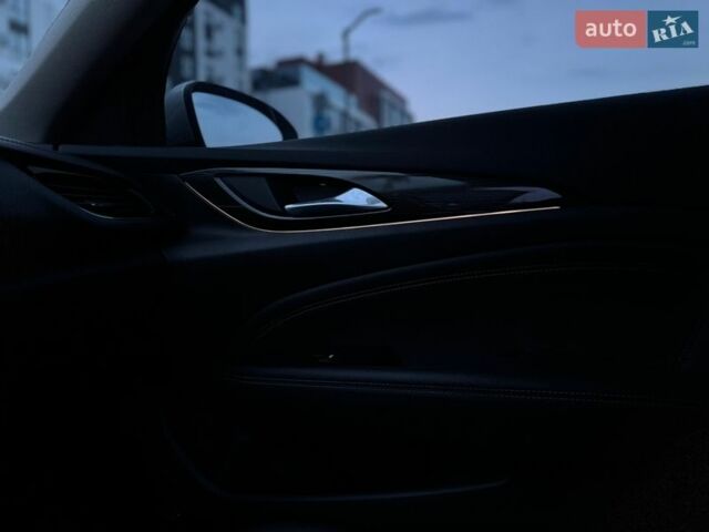 Сірий Опель Інсігнія, об'ємом двигуна 1.96 л та пробігом 210 тис. км за 14800 $, фото 24 на Automoto.ua