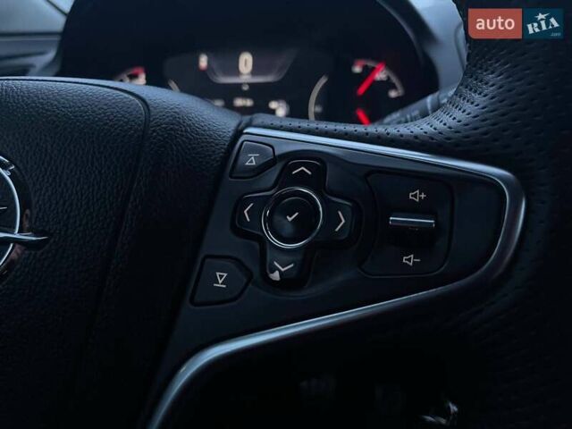 Сірий Опель Інсігнія, об'ємом двигуна 1.6 л та пробігом 187 тис. км за 11990 $, фото 20 на Automoto.ua