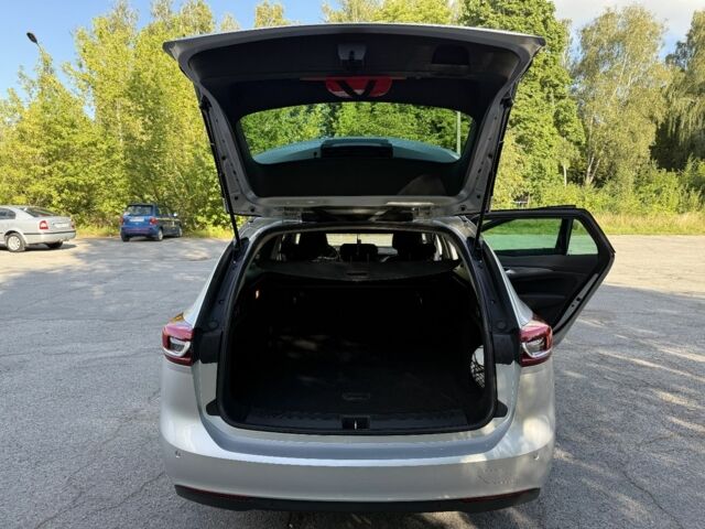 Серый Опель Инсигния, объемом двигателя 2 л и пробегом 307 тыс. км за 15000 $, фото 7 на Automoto.ua