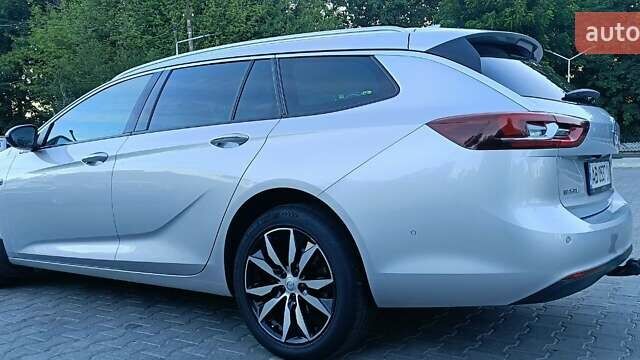 Серый Опель Инсигния, объемом двигателя 2 л и пробегом 224 тыс. км за 15100 $, фото 7 на Automoto.ua