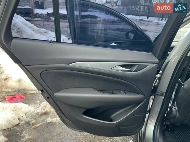 Сірий Опель Інсігнія, об'ємом двигуна 1.6 л та пробігом 255 тис. км за 13700 $, фото 28 на Automoto.ua