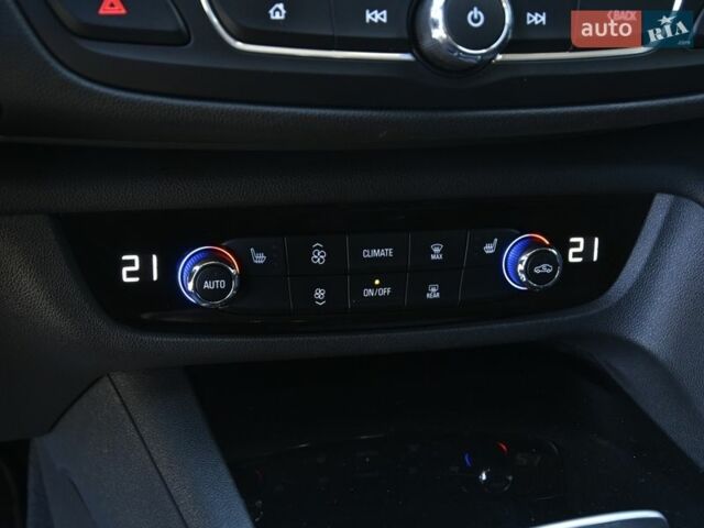 Серый Опель Инсигния, объемом двигателя 1.96 л и пробегом 114 тыс. км за 16800 $, фото 22 на Automoto.ua