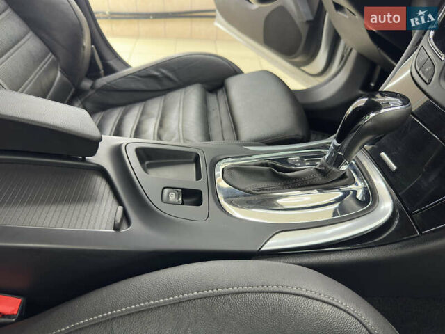 Серый Опель Инсигния, объемом двигателя 2 л и пробегом 202 тыс. км за 12500 $, фото 18 на Automoto.ua