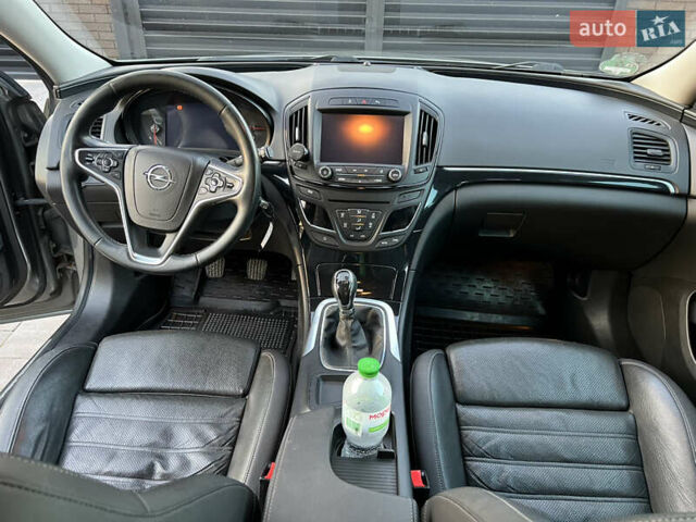 Серый Опель Инсигния, объемом двигателя 2 л и пробегом 192 тыс. км за 11999 $, фото 22 на Automoto.ua