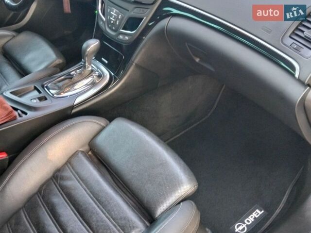 Сірий Опель Інсігнія, об'ємом двигуна 1.96 л та пробігом 176 тис. км за 11300 $, фото 38 на Automoto.ua