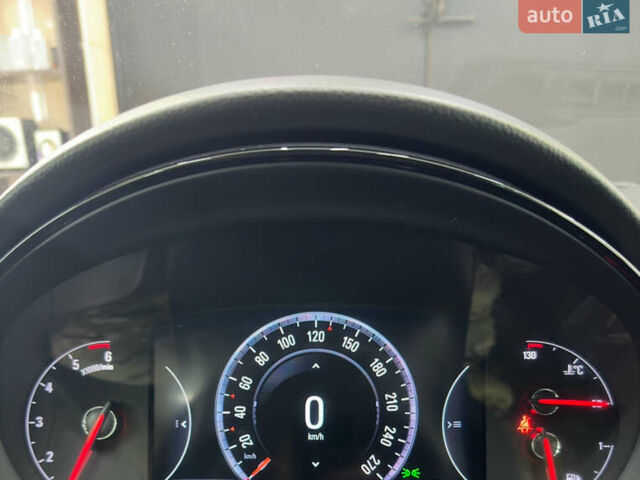 Серый Опель Инсигния, объемом двигателя 2 л и пробегом 202 тыс. км за 12500 $, фото 3 на Automoto.ua