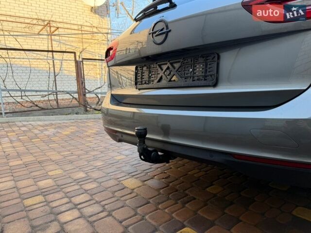 Сірий Опель Інсігнія, об'ємом двигуна 1.6 л та пробігом 255 тис. км за 12950 $, фото 15 на Automoto.ua