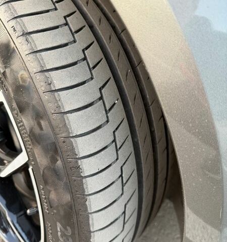 Серый Опель Инсигния, объемом двигателя 2 л и пробегом 245 тыс. км за 15099 $, фото 45 на Automoto.ua