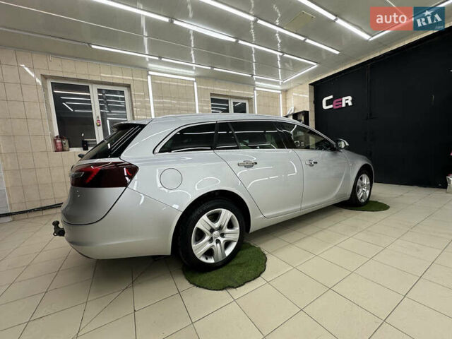 Серый Опель Инсигния, объемом двигателя 2 л и пробегом 202 тыс. км за 12500 $, фото 17 на Automoto.ua