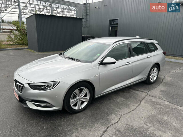 Серый Опель Инсигния, объемом двигателя 2 л и пробегом 190 тыс. км за 17500 $, фото 4 на Automoto.ua