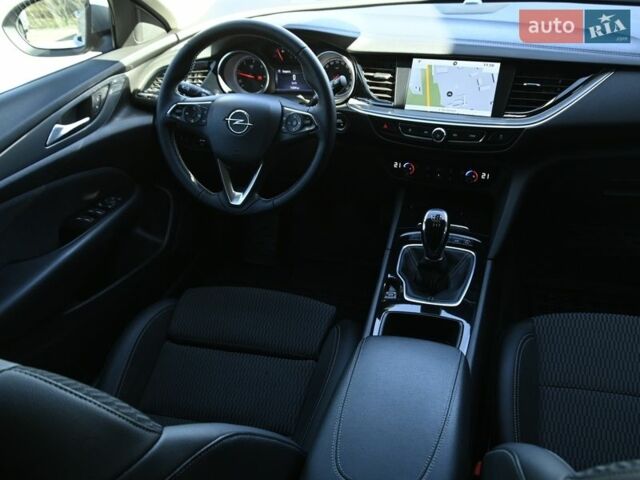 Серый Опель Инсигния, объемом двигателя 1.96 л и пробегом 114 тыс. км за 16800 $, фото 30 на Automoto.ua