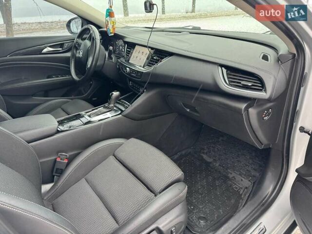 Серый Опель Инсигния, объемом двигателя 1.96 л и пробегом 209 тыс. км за 15700 $, фото 17 на Automoto.ua