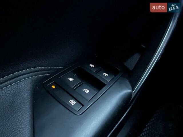 Сірий Опель Інсігнія, об'ємом двигуна 1.6 л та пробігом 187 тис. км за 11990 $, фото 14 на Automoto.ua