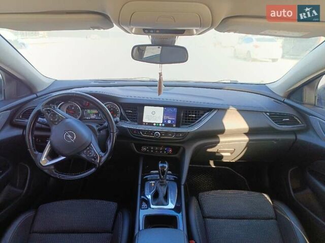 Серый Опель Инсигния, объемом двигателя 1.6 л и пробегом 255 тыс. км за 13400 $, фото 12 на Automoto.ua