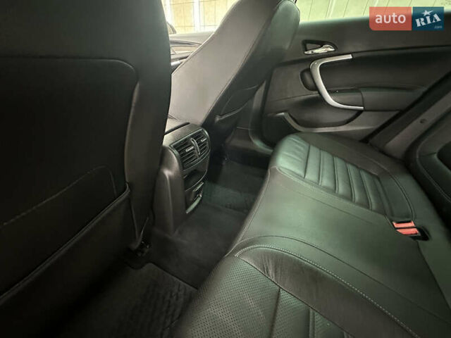 Серый Опель Инсигния, объемом двигателя 2 л и пробегом 202 тыс. км за 12500 $, фото 14 на Automoto.ua