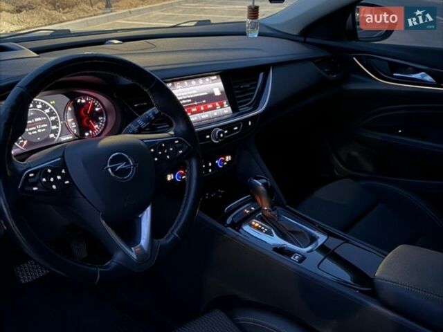 Сірий Опель Інсігнія, об'ємом двигуна 1.96 л та пробігом 210 тис. км за 14800 $, фото 18 на Automoto.ua