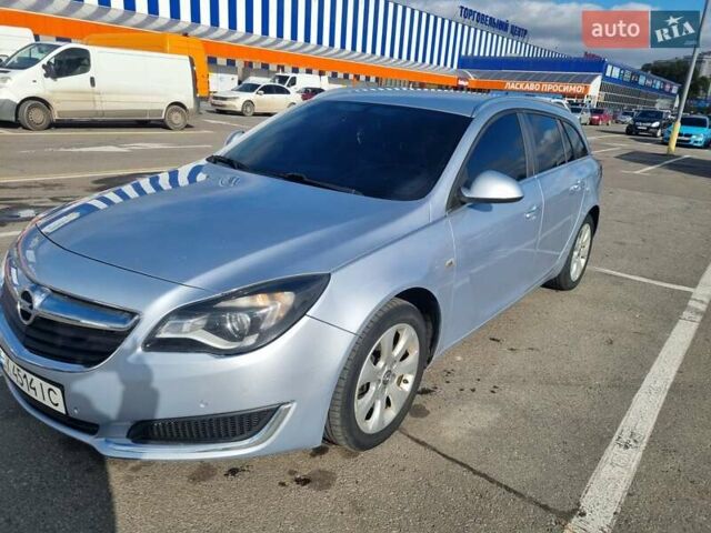 Сірий Опель Інсігнія, об'ємом двигуна 1.6 л та пробігом 284 тис. км за 11000 $, фото 5 на Automoto.ua