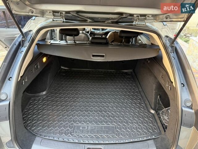 Сірий Опель Інсігнія, об'ємом двигуна 1.6 л та пробігом 255 тис. км за 12950 $, фото 29 на Automoto.ua