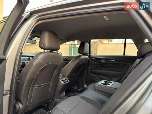 Серый Опель Инсигния, объемом двигателя 1.6 л и пробегом 169 тыс. км за 13900 $, фото 51 на Automoto.ua