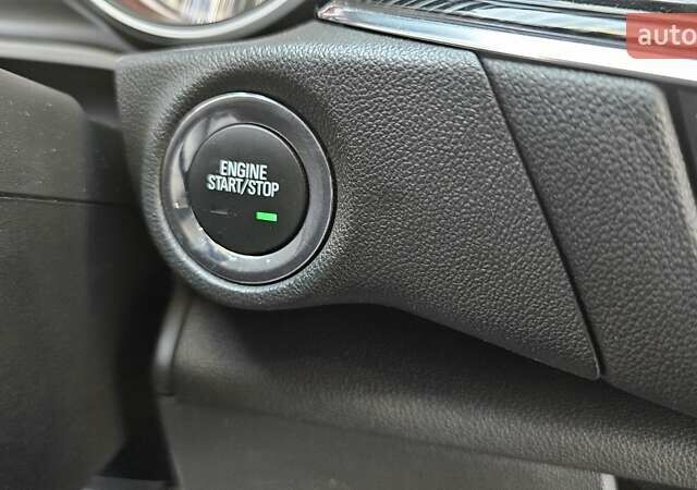 Сірий Опель Інсігнія, об'ємом двигуна 1.6 л та пробігом 169 тис. км за 12800 $, фото 22 на Automoto.ua