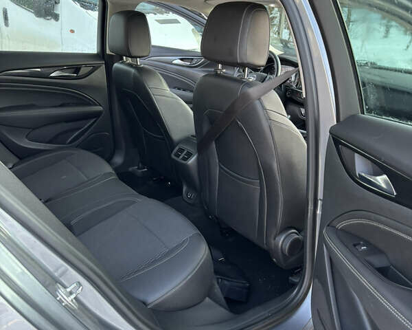 Серый Опель Инсигния, объемом двигателя 1.6 л и пробегом 177 тыс. км за 14000 $, фото 10 на Automoto.ua