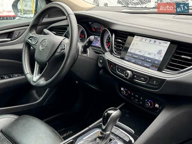 Серый Опель Инсигния, объемом двигателя 1.6 л и пробегом 250 тыс. км за 12700 $, фото 10 на Automoto.ua
