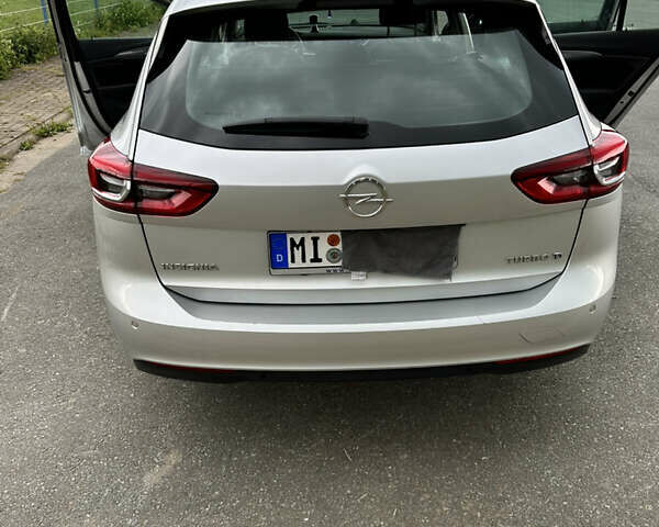 Серый Опель Инсигния, объемом двигателя 1.96 л и пробегом 160 тыс. км за 12779 $, фото 21 на Automoto.ua
