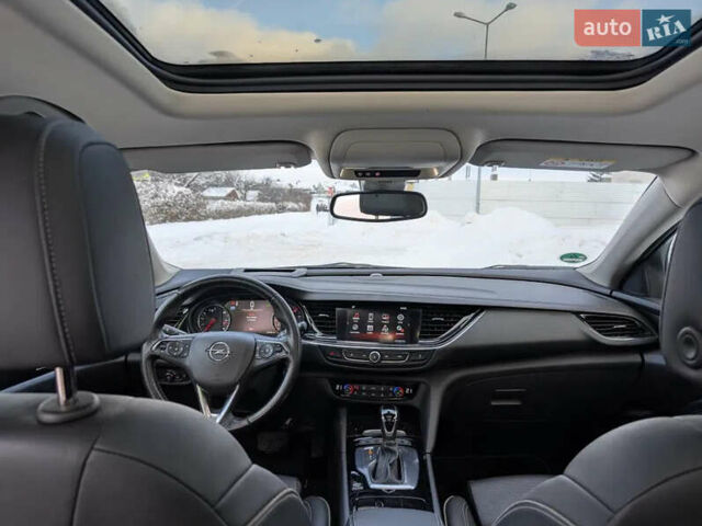 Сірий Опель Інсігнія, об'ємом двигуна 1.6 л та пробігом 244 тис. км за 10500 $, фото 5 на Automoto.ua