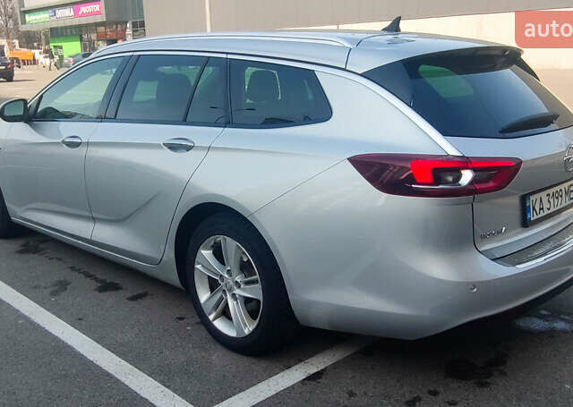 Серый Опель Инсигния, объемом двигателя 1.6 л и пробегом 186 тыс. км за 15000 $, фото 4 на Automoto.ua