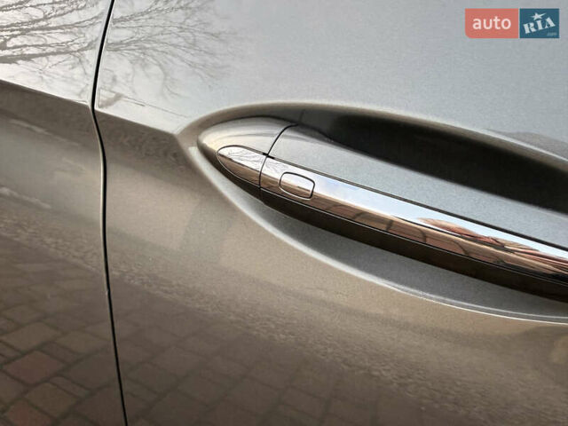 Серый Опель Инсигния, объемом двигателя 1.6 л и пробегом 169 тыс. км за 13900 $, фото 26 на Automoto.ua