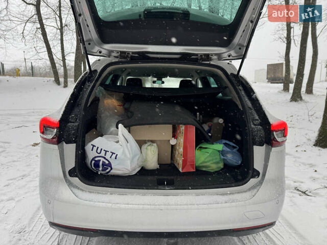 Сірий Опель Інсігнія, об'ємом двигуна 1.6 л та пробігом 233 тис. км за 14900 $, фото 16 на Automoto.ua