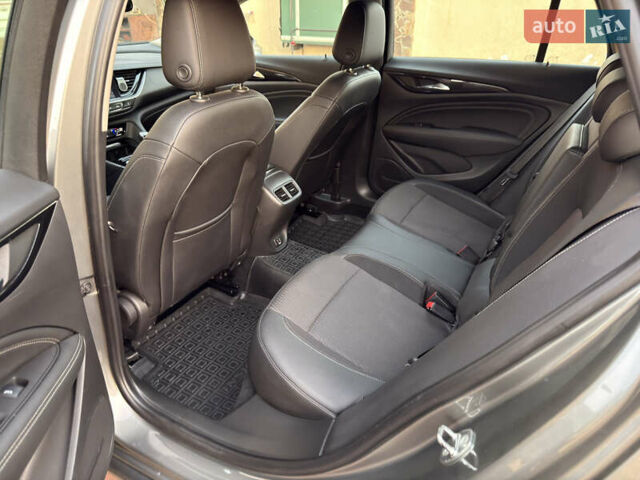 Серый Опель Инсигния, объемом двигателя 1.6 л и пробегом 169 тыс. км за 13900 $, фото 47 на Automoto.ua