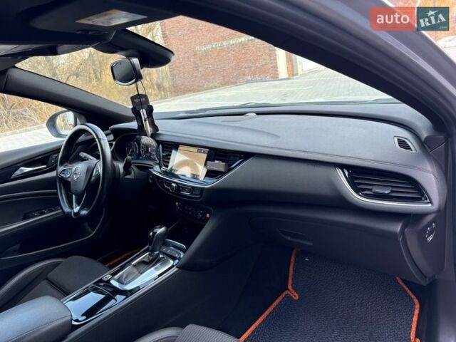 Серый Опель Инсигния, объемом двигателя 1.96 л и пробегом 219 тыс. км за 14900 $, фото 33 на Automoto.ua