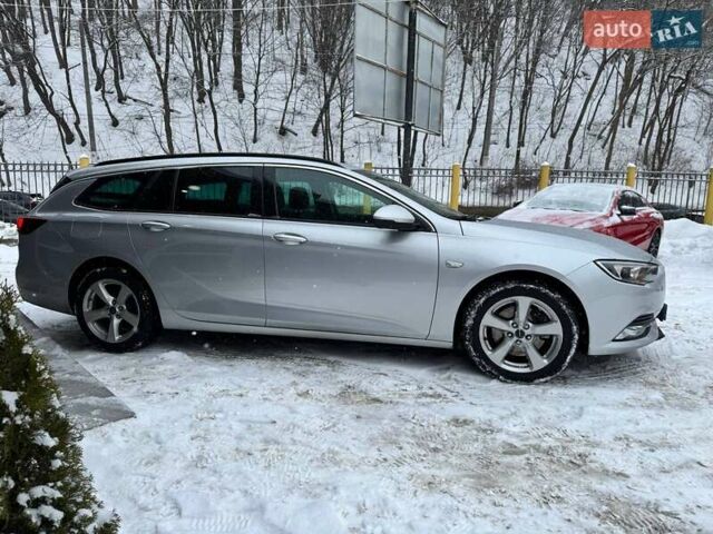 Серый Опель Инсигния, объемом двигателя 1.6 л и пробегом 250 тыс. км за 12700 $, фото 3 на Automoto.ua