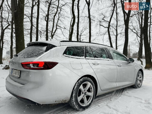 Серый Опель Инсигния, объемом двигателя 1.6 л и пробегом 233 тыс. км за 13999 $, фото 3 на Automoto.ua