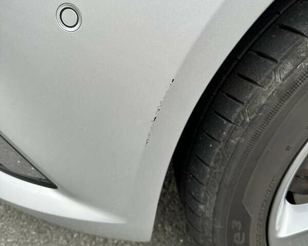 Серый Опель Инсигния, объемом двигателя 1.96 л и пробегом 160 тыс. км за 12779 $, фото 1 на Automoto.ua