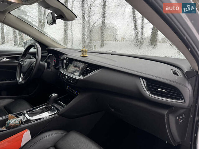 Серый Опель Инсигния, объемом двигателя 1.6 л и пробегом 233 тыс. км за 13999 $, фото 19 на Automoto.ua