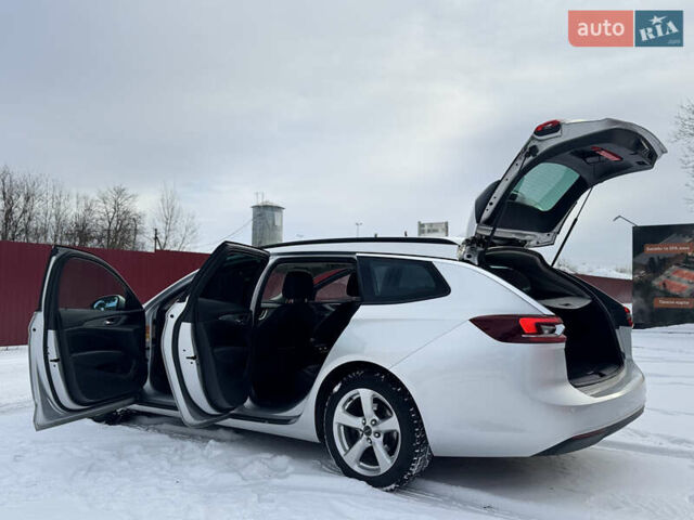 Сірий Опель Інсігнія, об'ємом двигуна 1.6 л та пробігом 235 тис. км за 12900 $, фото 33 на Automoto.ua